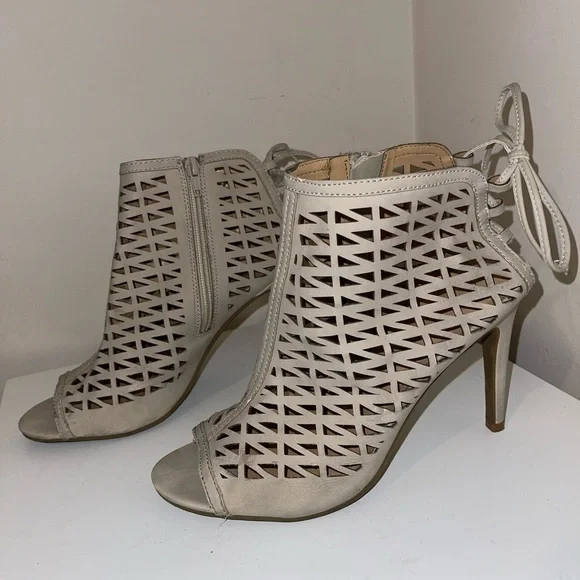 LC Lauren Conrad Holli Nude High Heel Sandals Women  Size 10 US - Picture 4 of 6